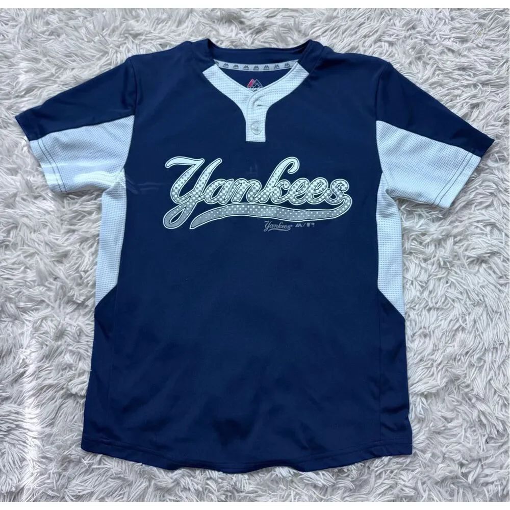 EUC Boys New York Yankees Jersey Size Medium #18 Kocian
